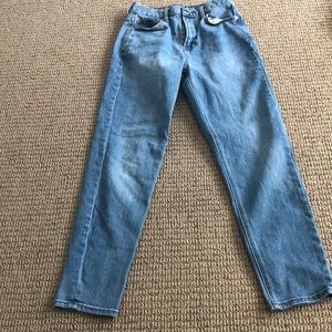 Blue American eagle mom jeans